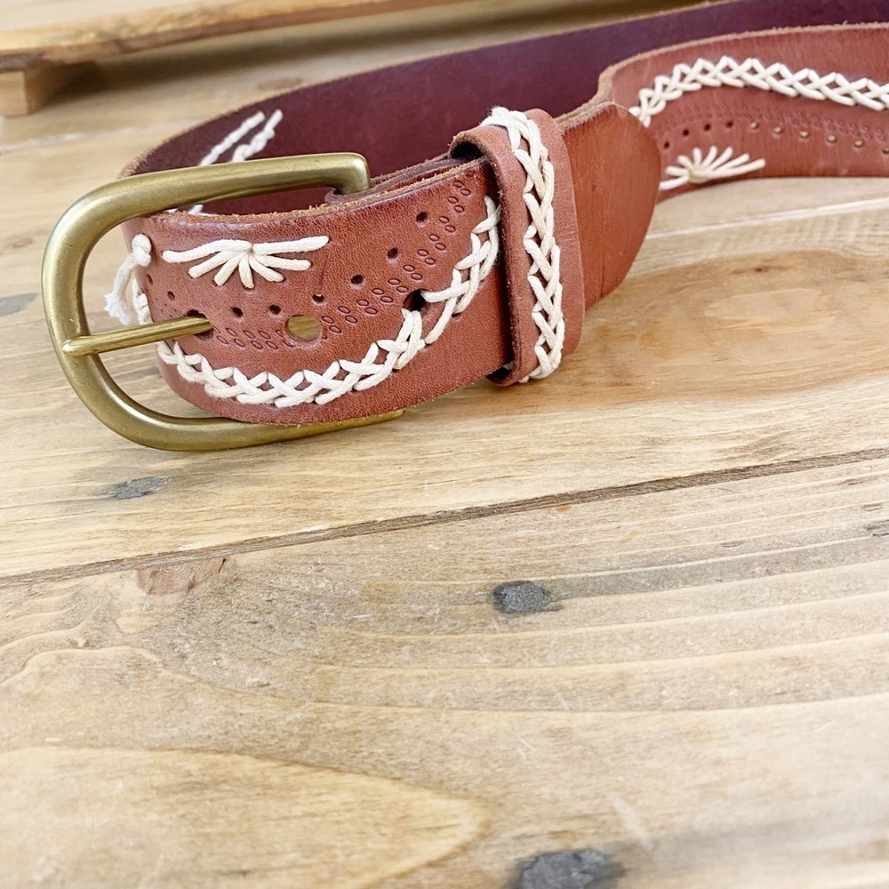 Linea Pelle Vintage Leather Belt Hand Stitched Design Pristine 32 — image 3 of 8